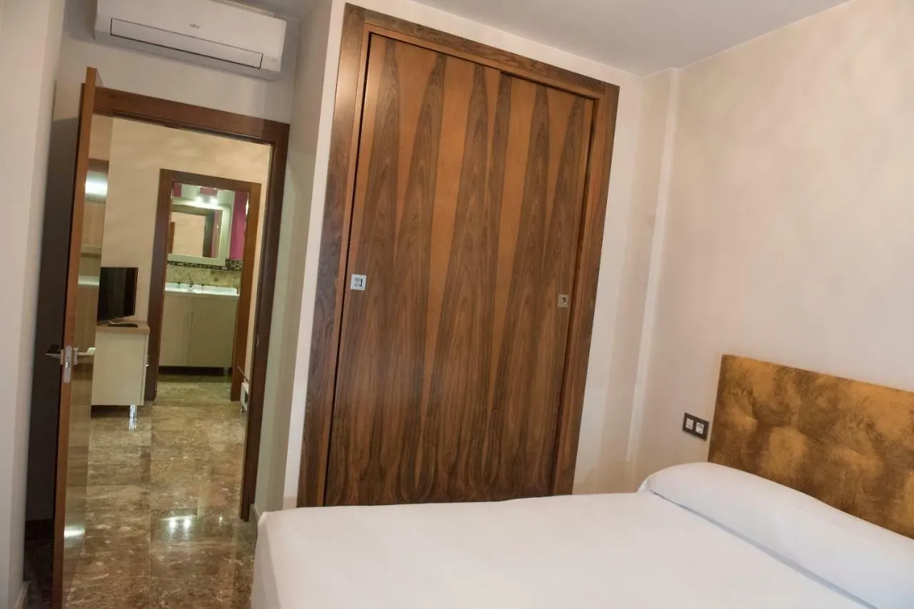 Apartamentos Luxury Puente De Triana Seville Apartment