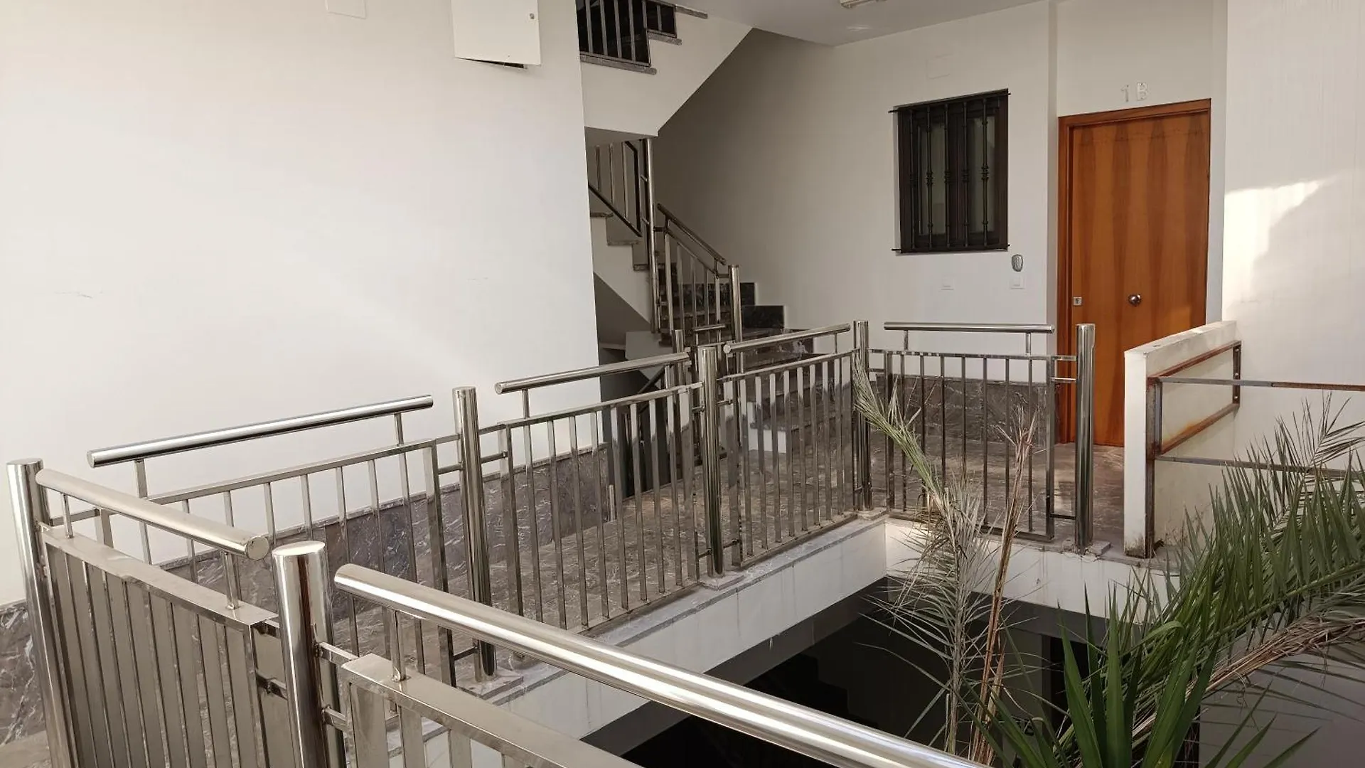 Apartamentos Luxury Puente De Triana Seville