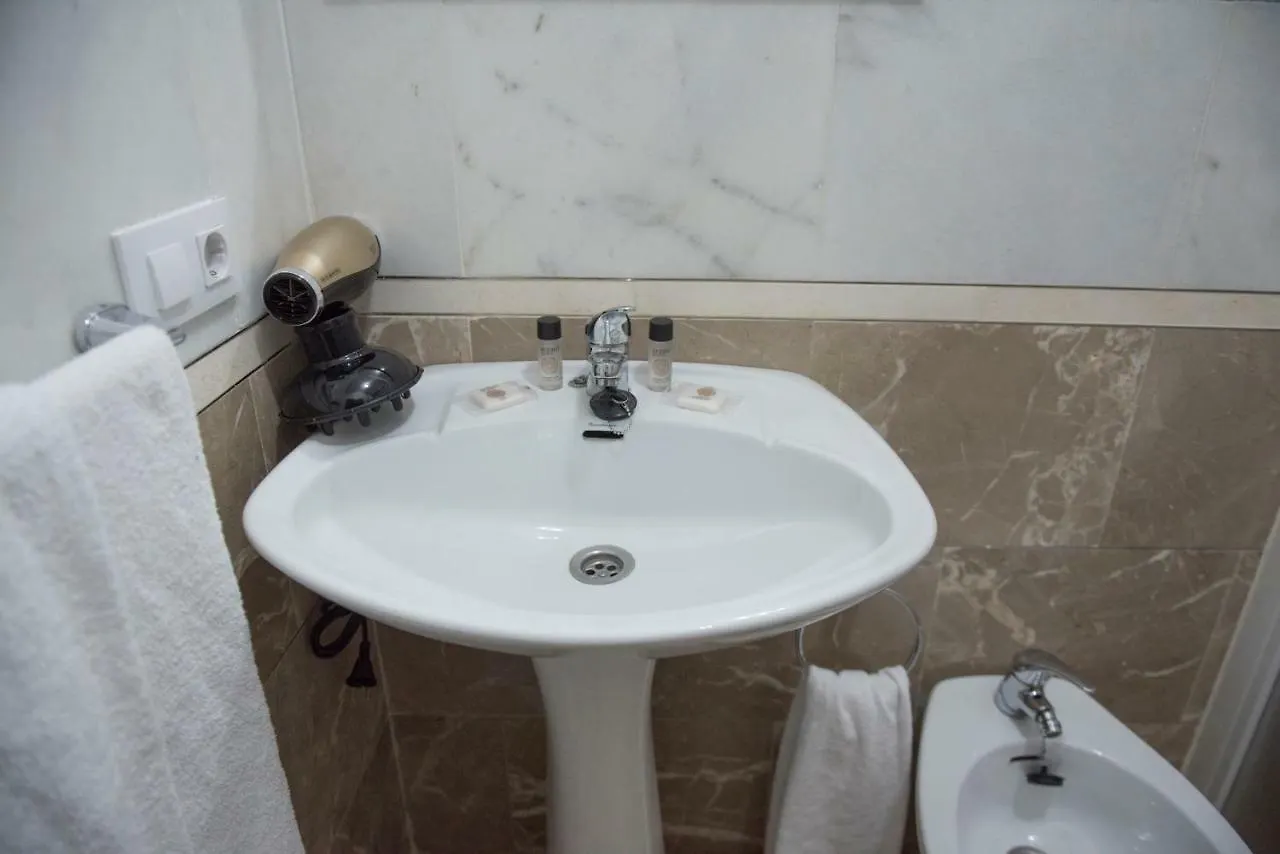 Apartamentos Luxury Puente De Triana Seville Spain