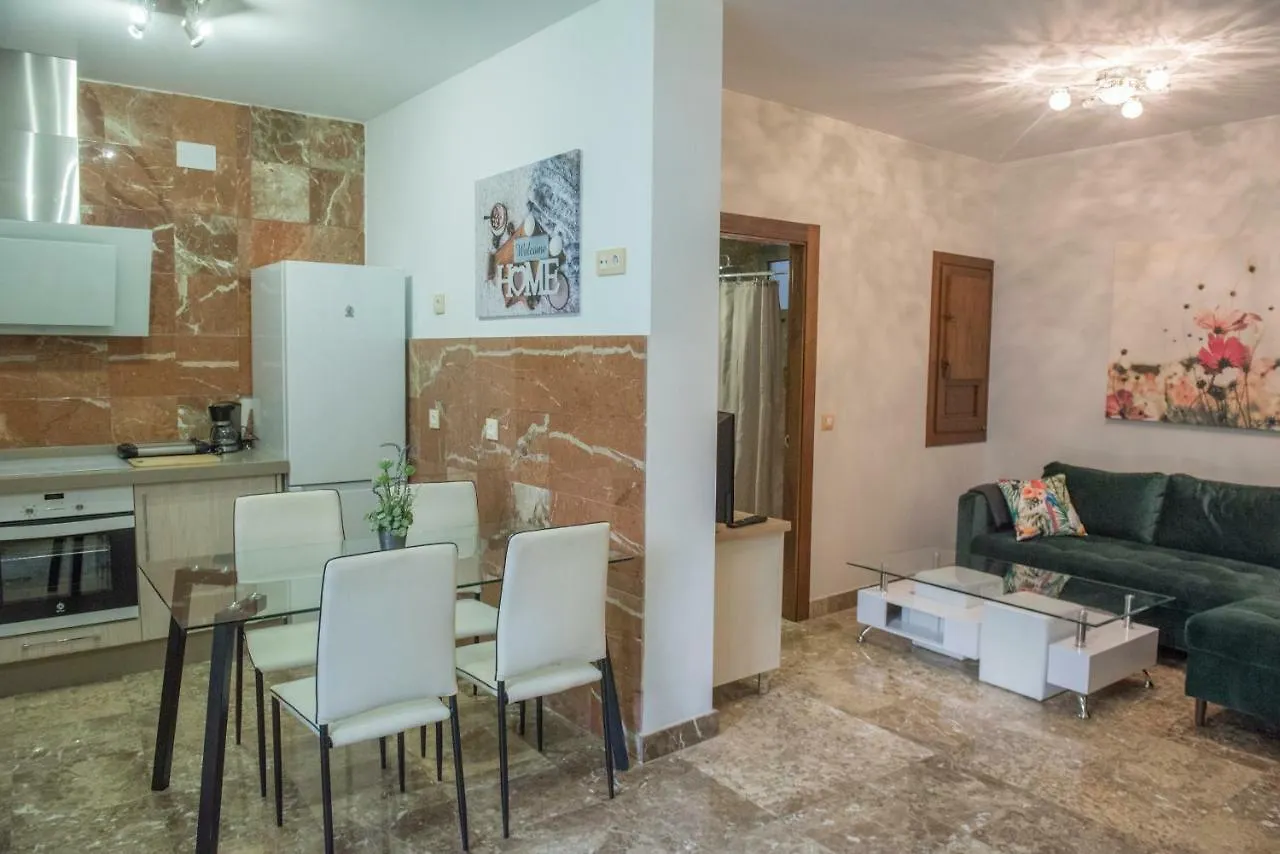 Apartamentos Luxury Puente De Triana Seville Apartment