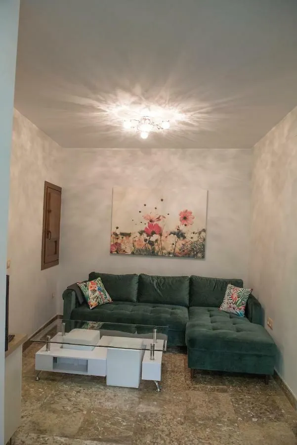 Apartamentos Luxury Puente De Triana Seville 0*,
