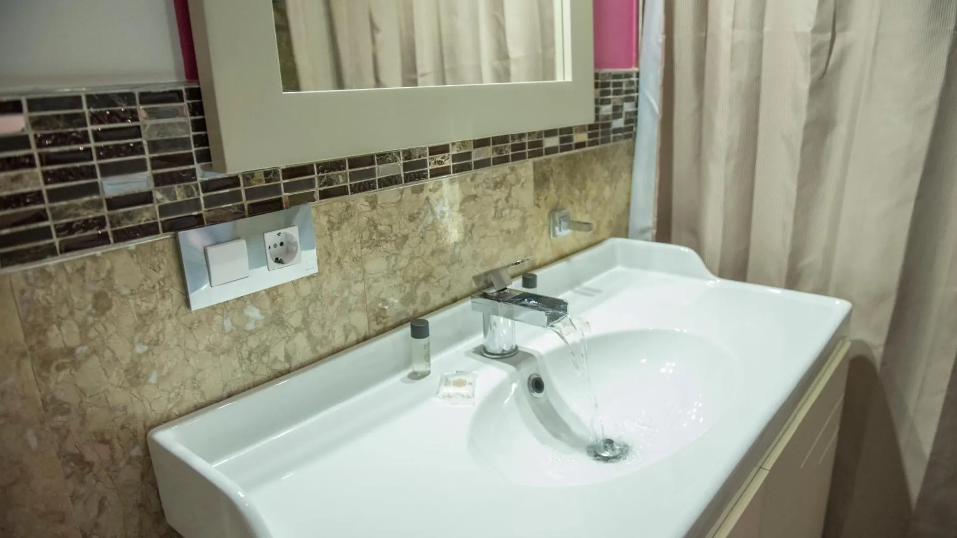 Apartment Apartamentos Luxury Puente De Triana Seville