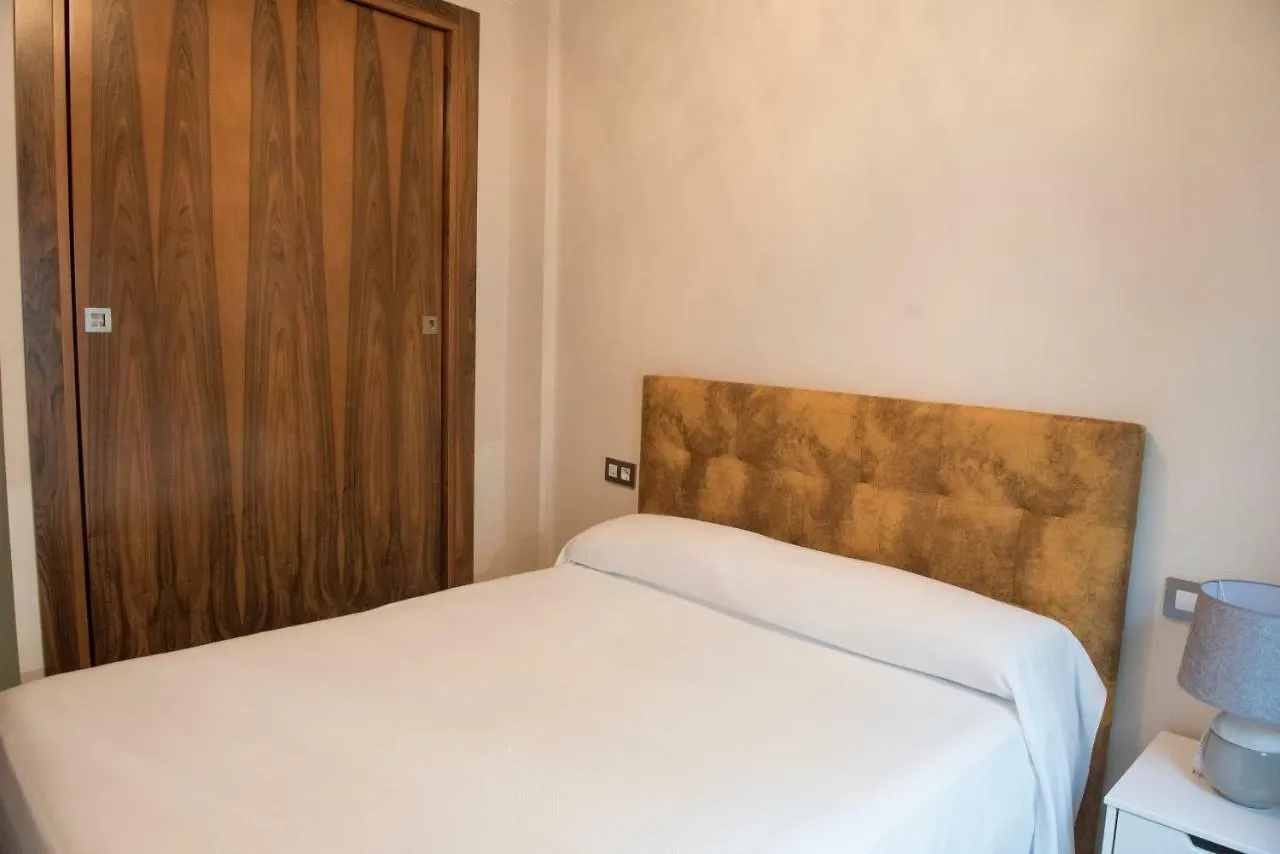 Apartamentos Luxury Puente De Triana Seville 0*,  Spain